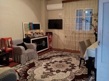 Həyət evi, İnşaatçılar qəs.