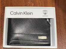 Calvin Klein pul qabı