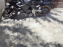Bajaj Pulsar 220 F, 2012 il