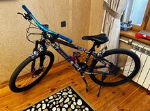 Velosiped BMX