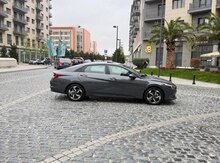 Hyundai Elantra, 2023 il
