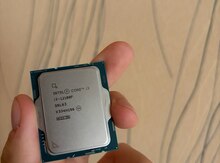 CPU i3 12100f