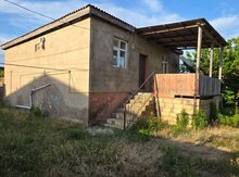 Həyət evi, Corat bağları