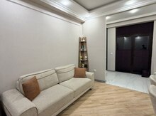 2-otaqlı yeni tikili kirayə verilir, 8-ci mkr., 65 m²