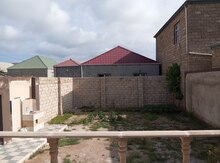 Həyət evi, Binə qəs.