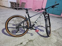 Velosiped Trek Marlin 5