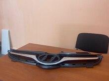 Hyundai Elantra 2014-2015 radiator barmaqlığı