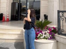 Hostes işi axtarıram
