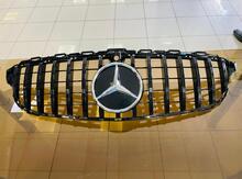 Mercedes W205 C-Class radiator barmaqlığı