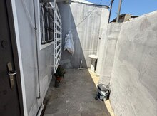 Həyət evi, Polad Həşimov küç.