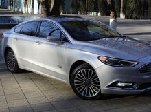 Ford Fusion, 2017 il