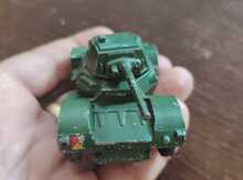 Bинтажная литая бронемашина серии Dinky Toys Armoured Car 