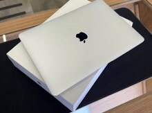 Apple MacBook Air M1 13 inch