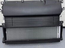 Lixiang L9 radiator pəri