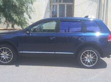 Volkswagen Touareg, 2004 il