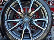 BMW X7 M təkəri R22