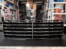 Mercedes-Benz W202 radiator barmaqlığı
