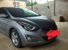 Hyundai Elantra, 2015 il