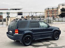 Ford Escape, 2003 il
