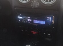 Səsgücləndirici Sony, maqnitola Pioneer, sabvufer