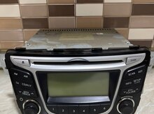 Hyundai Accent 2011 maqnitofonu və çərçivəsi 