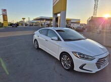 Hyundai Elantra, 2016 il