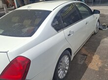 Nissan Teana, 2004 il