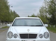 Mercedes E 220, 1999 il