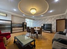 3-otaqlı yeni tikili, Əsəd Əhmədov küç., 150 m²