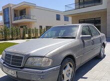 Mercedes E 220, 1994 il