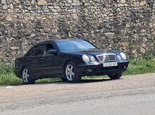 Mercedes E 320, 2002 il