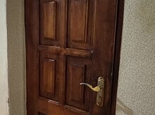 Taxta qapılar
