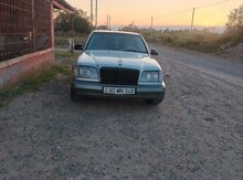 Mercedes E 220, 1994 il