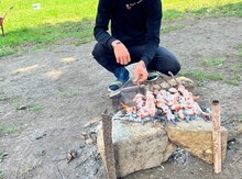 Qalmaq şərti ilə ailə işi axtarıram