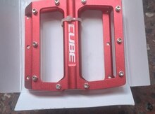 Pedal Cube və su qabı tutacağı