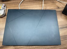 ASUS Zenbook S 14
