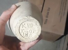 Metal əritmək üçün istiyə davamlı pota
