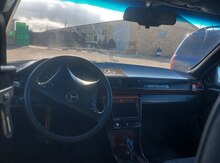 Mercedes E 200, 1994 il