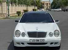 Mercedes E 320, 2002 il