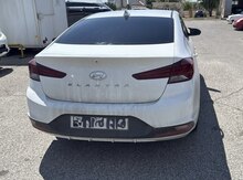 Hyundai Elantra, 2019 il