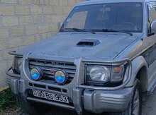 Mitsubishi Pajero, 1995 il