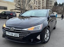 Hyundai Elantra, 2019 il