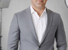 Xanımla tanış olmaq istəyirəm