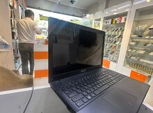 Noutbuk Asus