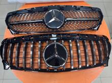 Mercedes W117 radiator barmaqlığı