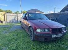 BMW 318, 1993 il