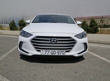 Hyundai Elantra, 2016 il