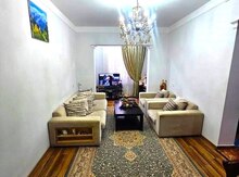 2-otaqlı mənzil, B.Nuriyev küç., 65 m²