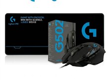Logitech G502 Hero + Logitech MousePad