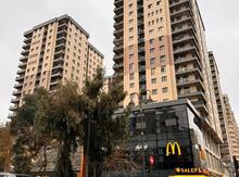 3-otaqlı yeni tikili kirayə verilir, Azadlıq pr., 100 m²